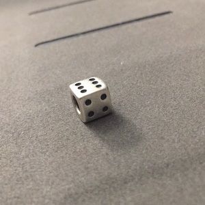 Retired Pandora Dice Charm🎲